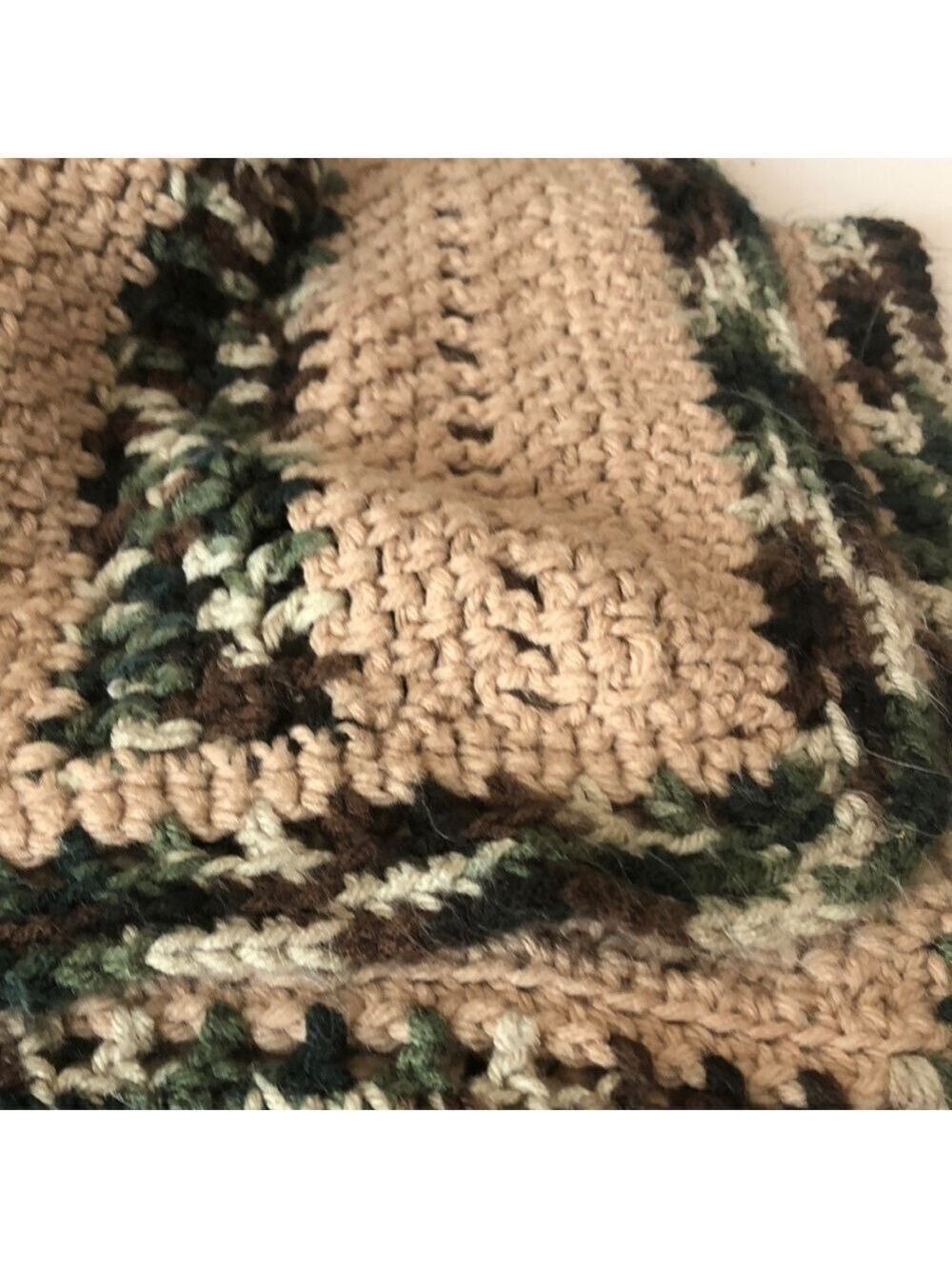 Handmade crocheted lap throw/shawl cottagecore grandmacore cozy lightweight - Picture 4 of 5